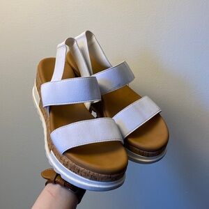 Madden Girl Platforms Size 7.5